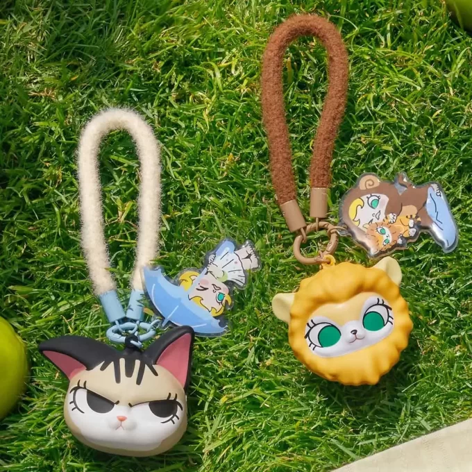 Baby Molly & Baby Tabby Serie – Blindbox mit Anhänger