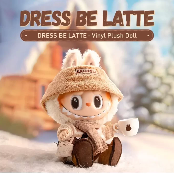 DIE MONSTER – DRESS BE LATTE Vinyl-Plüschpuppe