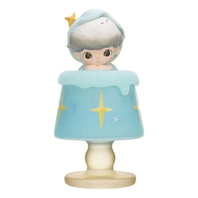 Dimoo The Missing Day Serie Duftkerze „Winter Day Cedar“ Secret Edition