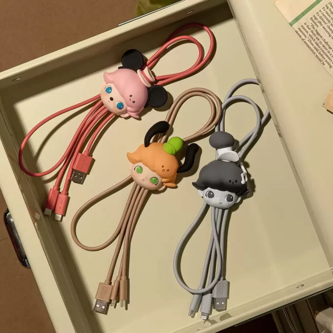 DIMOO WORLD × DISNEY Serie – 2-in-1-Kabel-Blindbox