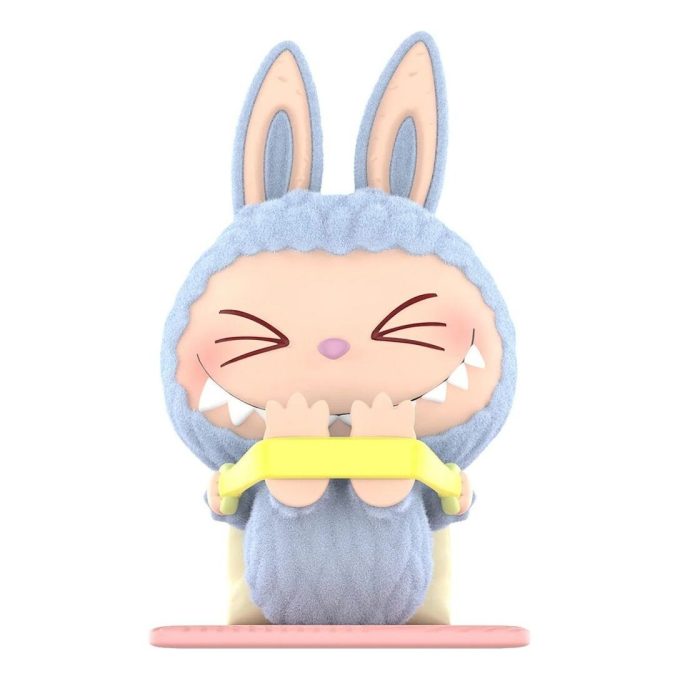 Labubu Lazy Yoga „Stretch Out“