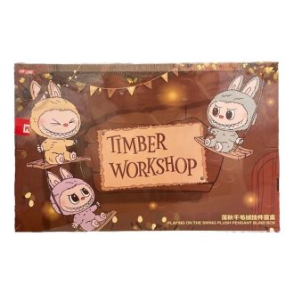 Labubu The Monsters Timber Workshop Anhänger „Playing on the Swing“ in Pop Land, exklusive versiegelte Schachtel (6 Blindboxen)