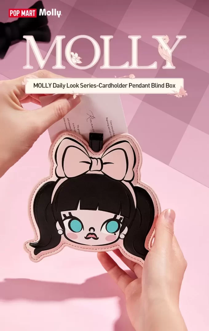 MOLLY Daily Look Serie – Kartenhalter-Anhänger-Blindbox