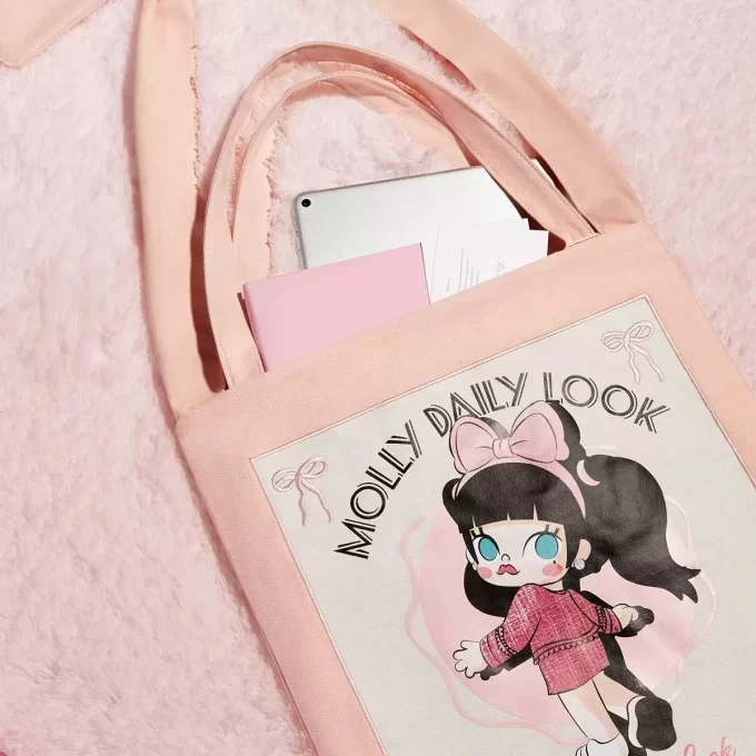MOLLY Daily Look Series – Umhängetasche (Fashion Rising Star)