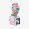 MOLLY Statue zum 17. Jahrestag – Pink Moon Rabbit