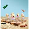 THE MONSTERS Let’s Checkmate Series – Vinyl-Plüsch-Hängekarte